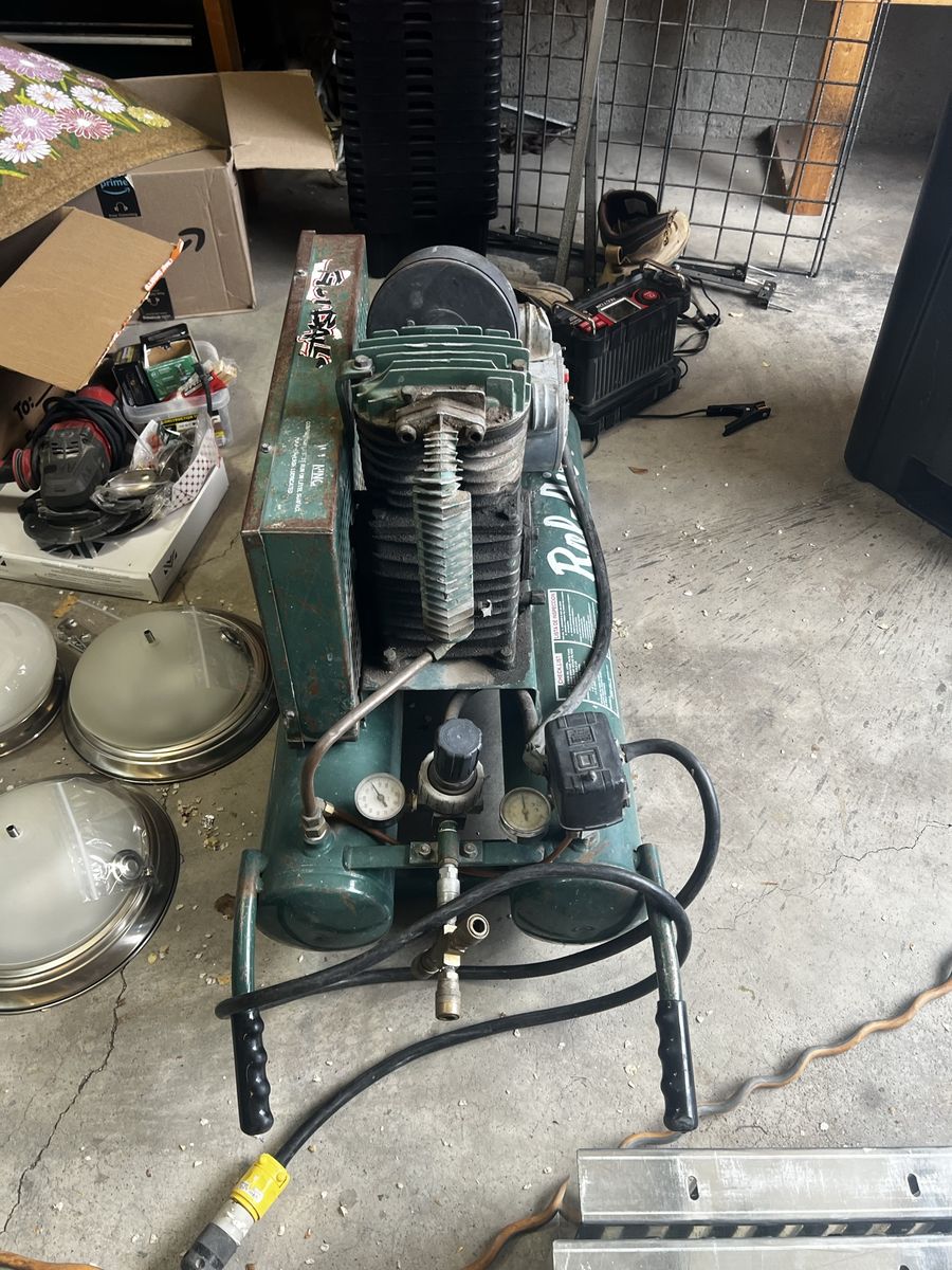 Rol Air compressor