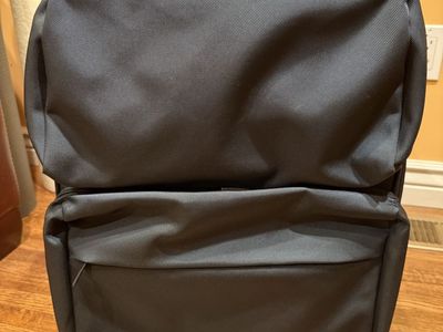 Vintage Mandarina Duck carry on luggage, very good condition!