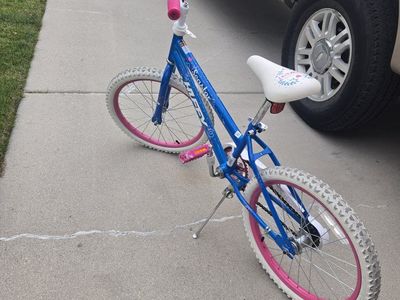 Huffy Seastar Kids' Bike - Blue & Pink