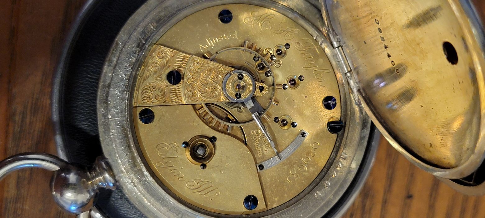 I’m selling this nice used vintage 18 size, 15 Jewel, Elgin HH TAYLOR keywind and set pocket watch