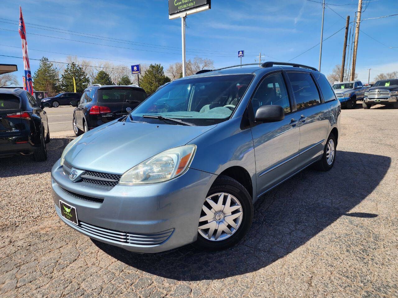2004 TOYOTA SIENNA LE 7 Passenger