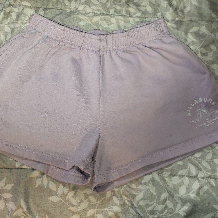 Billabong Women's Purple Poly Blend Fleece Shorts - Size Large