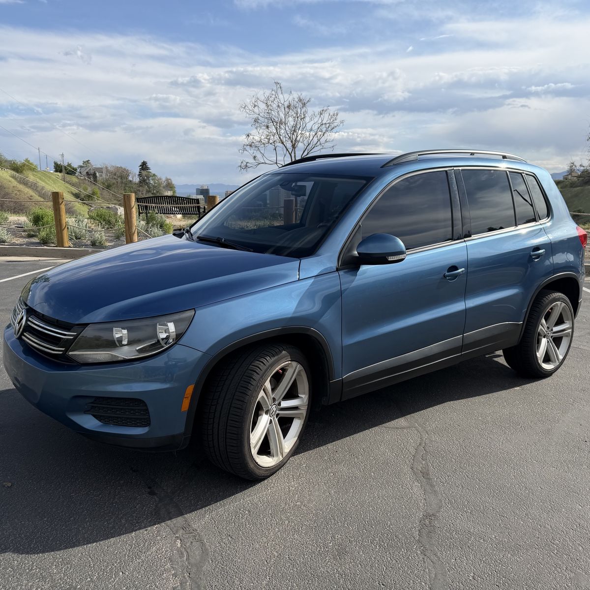 2017 Volkswagen Tiguan 2.0T Limited S 4Motion