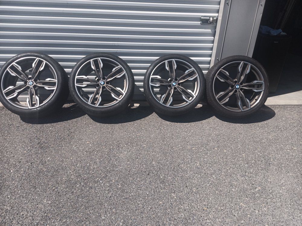BMW wheels 21in
