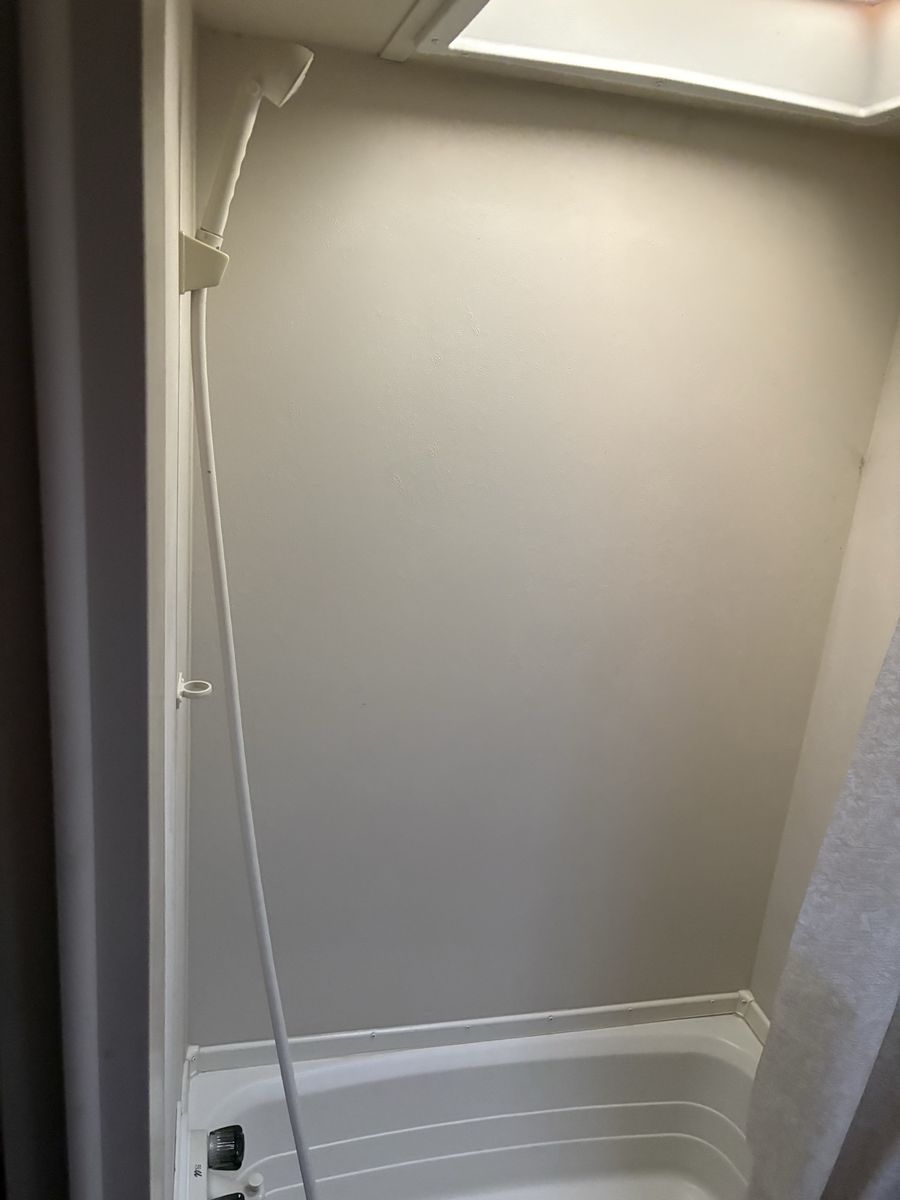 Main image 6