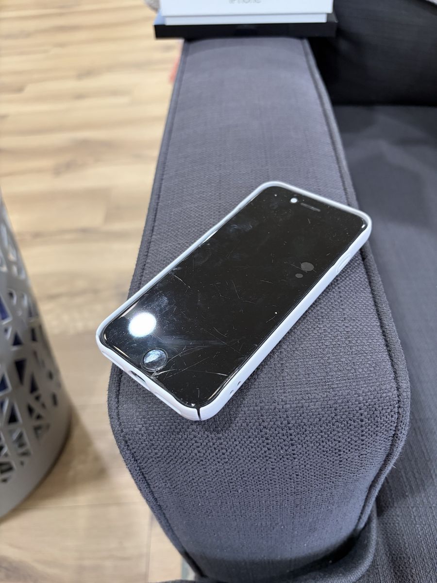 Apple iPhone SE 64GB - black (Unlocked)