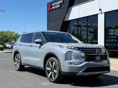 2026 Mitsubishi Outlander SE