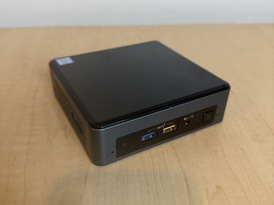 Intel NUC NUC8i5BEK Mini Computer