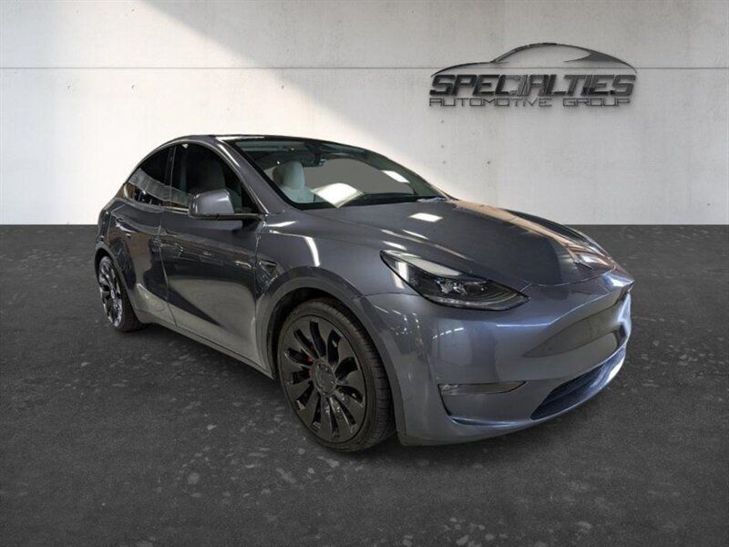 2023 Tesla Model Y Performance
