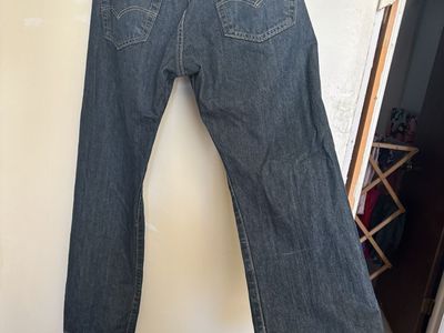 Men's Levis 501 Jeans, Dark Blue, Button Fly W 32 L 29