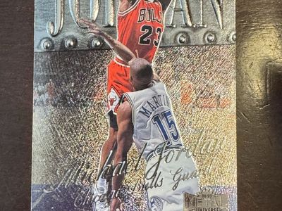 1998 Michael Jordan Skybox Metal Universe #1 Chicago Bulls