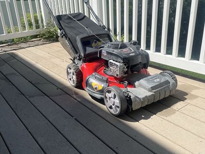 Snapper SP80 Self-Propelled Gas Lawn Mower with Bagger - Red, Briggs & Stratton Engine