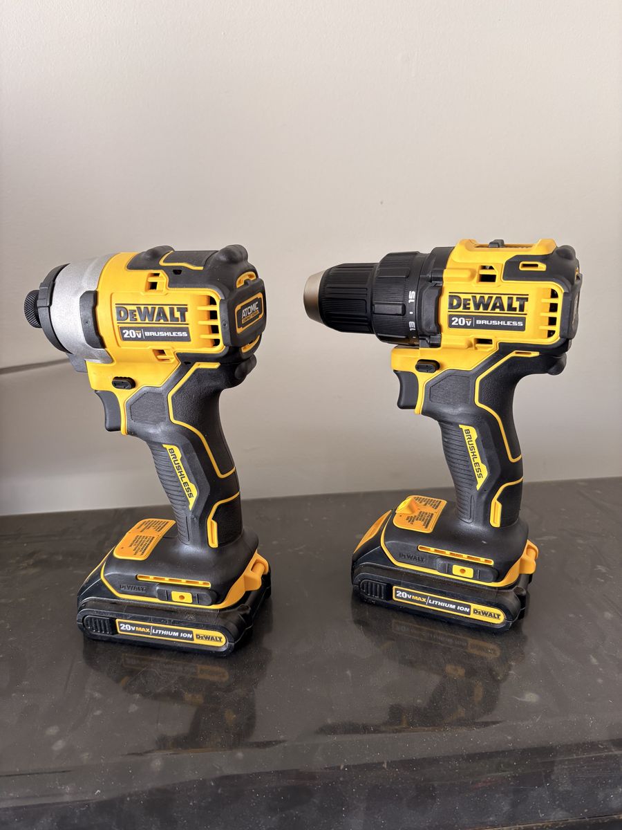 Dewalt 20v Brushless Drill And Driver
