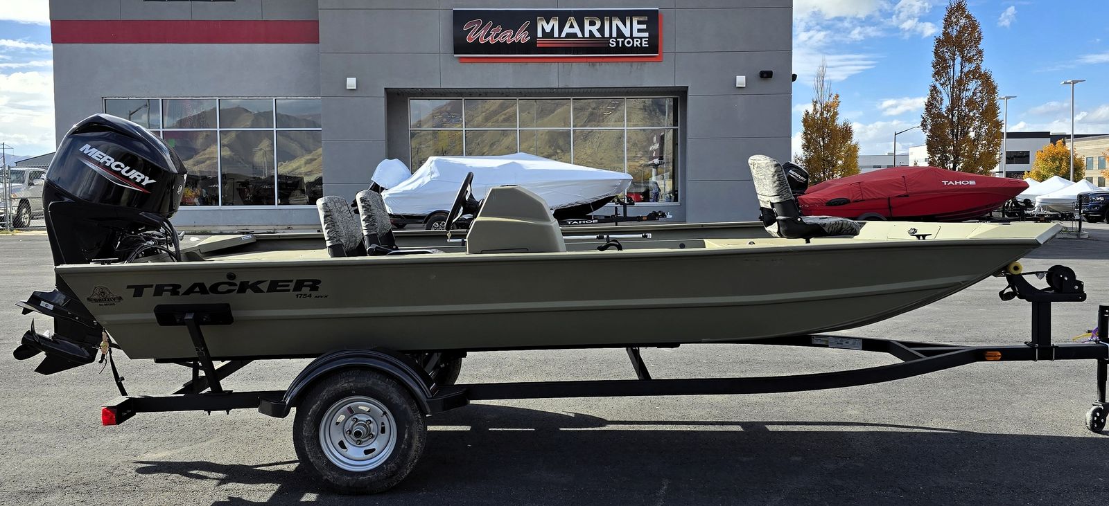2027 Tracker Grizzly 1754SC w 60 HP Outboard Motor !!!