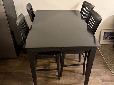 Kitchen table with leaf