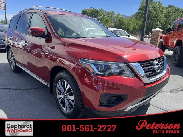 2017 Nissan Pathfinder S