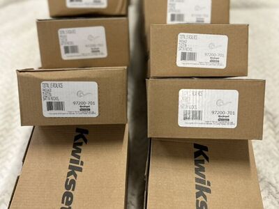 52 Kwikset door levers -52 TOTAL LOCKS