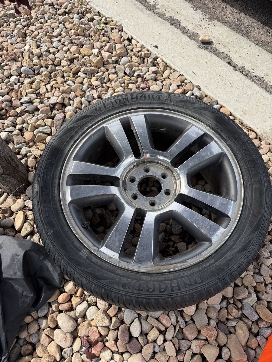 FREE TIRE – SIZE 20