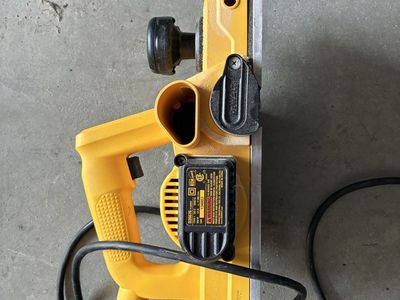 Dewalt D26676 Heavy Duty Corded Electric Planer Woodworking Tool