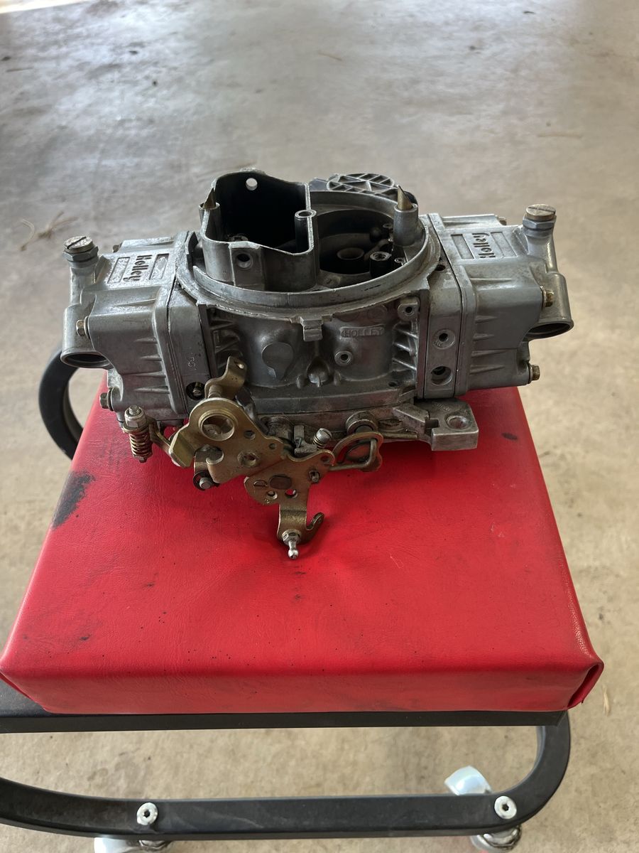 Holley Four Barrel Carburetor 870 Street Avenger