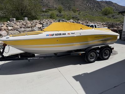 19’ Monterey inboard/outboard