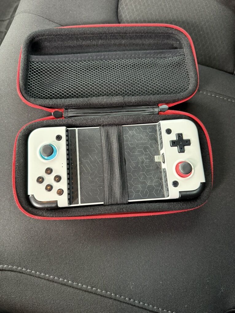 Gamesir X2 Lightning Connection Controller