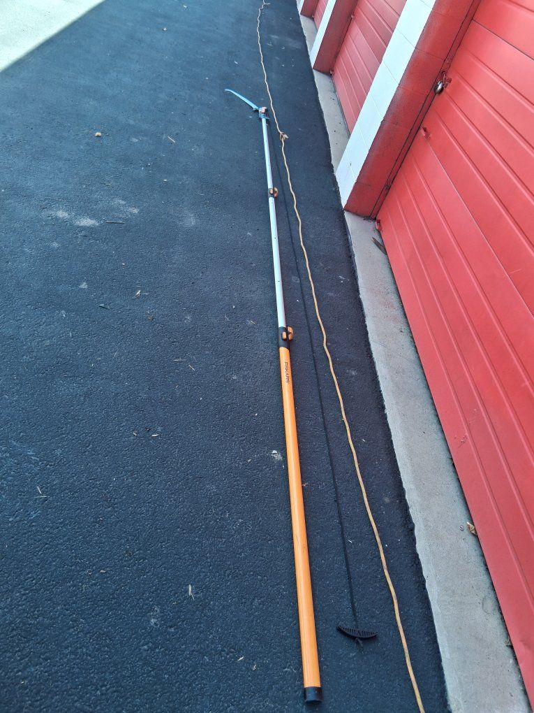 Fiskars Expandable 16' Saw Pole