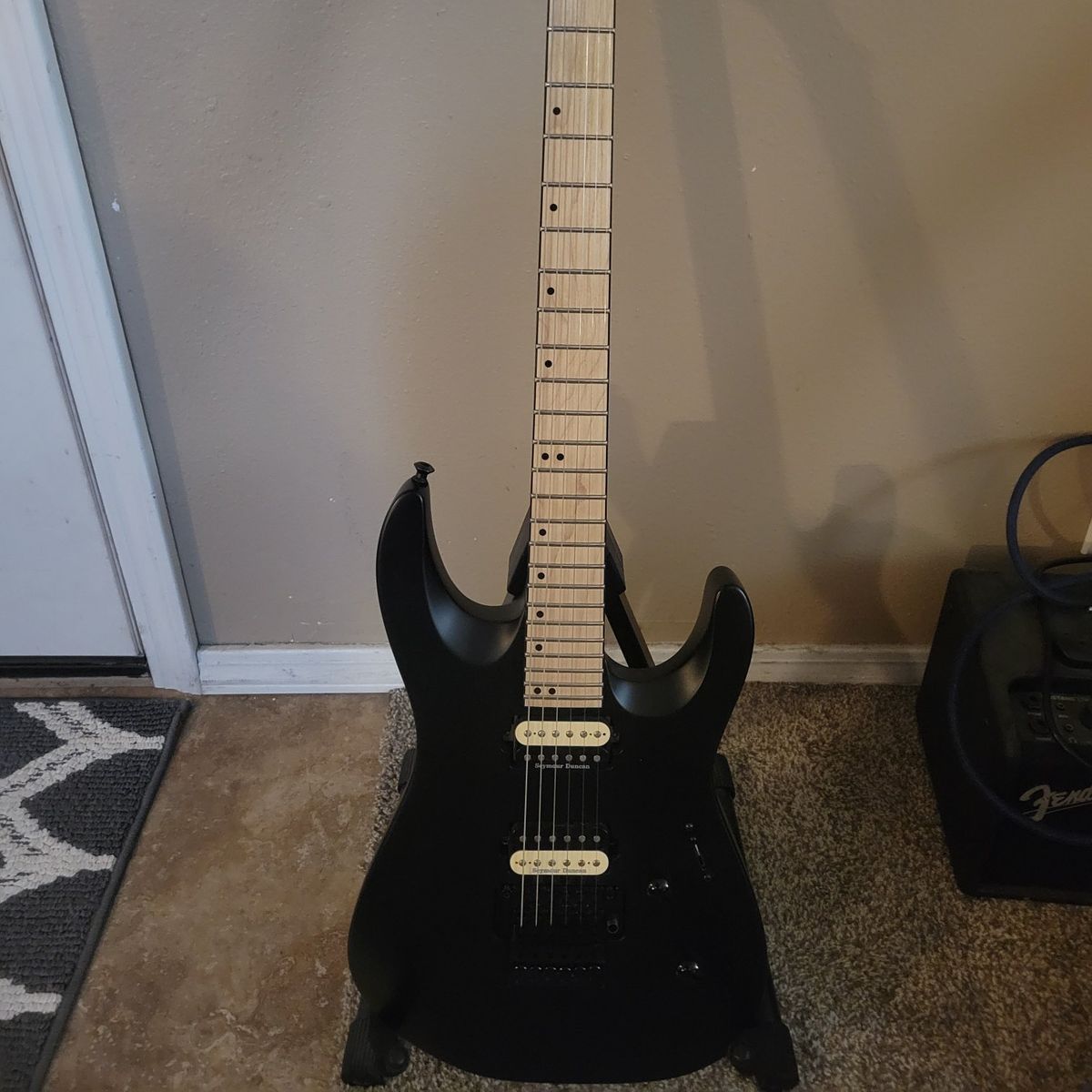 Jackson DK2M Pro Series Dinky - Satin Black