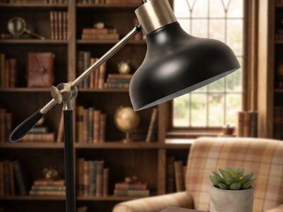 Vtg-style Black & Bronze Dual-Adjustable Desk / Table Lamp