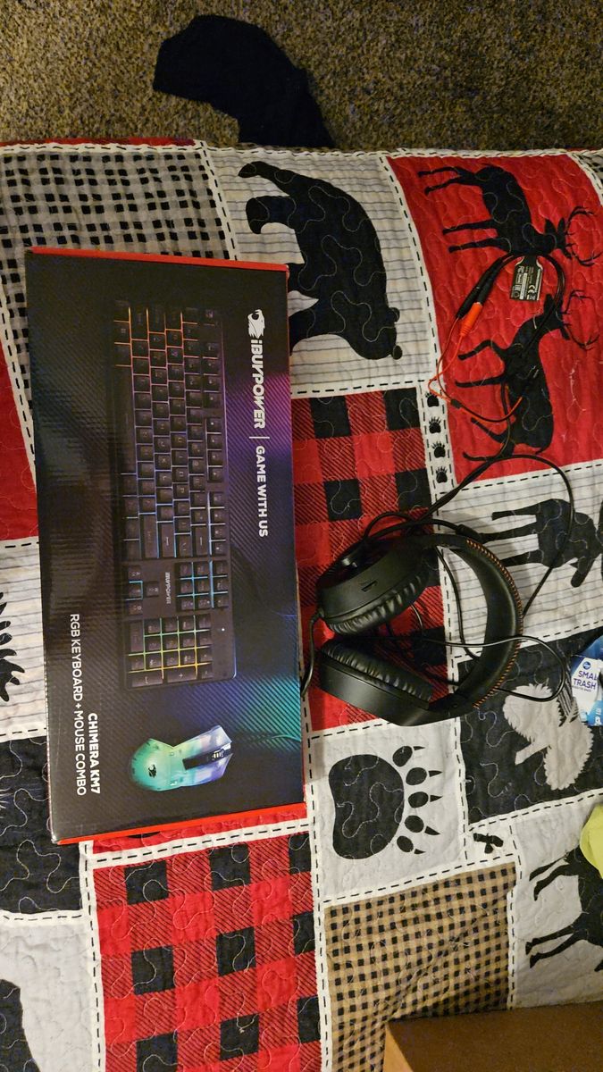 Gaming keyboard/mouse/ headset