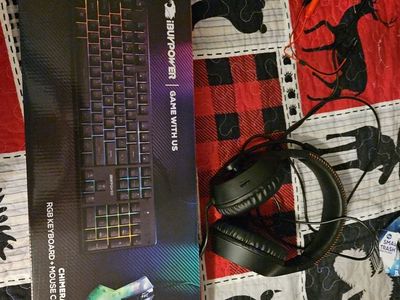 Gaming keyboard/mouse/ headset