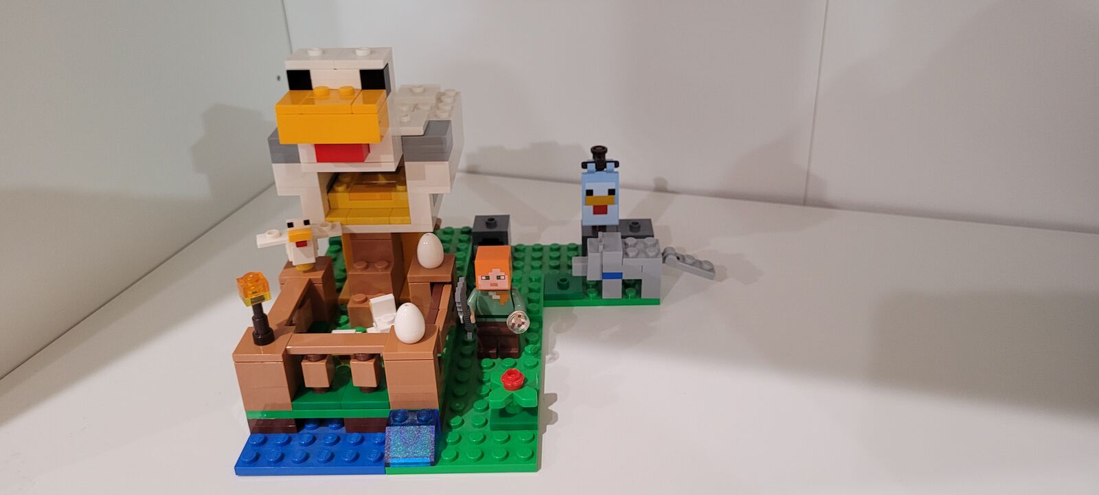 Lego Minecraft Chicken coop