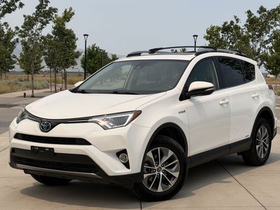 2018 Toyota RAV4 Hybrid XLE