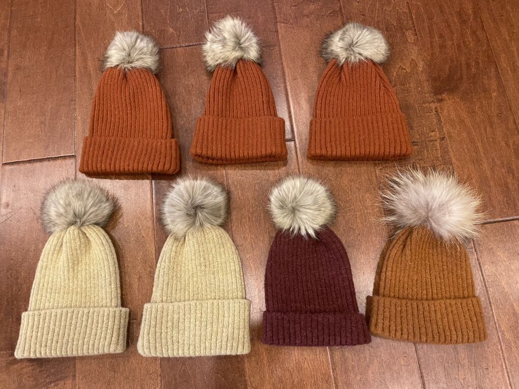 New Fallon Knit Hat Beanies W/ Removable Pom Poms