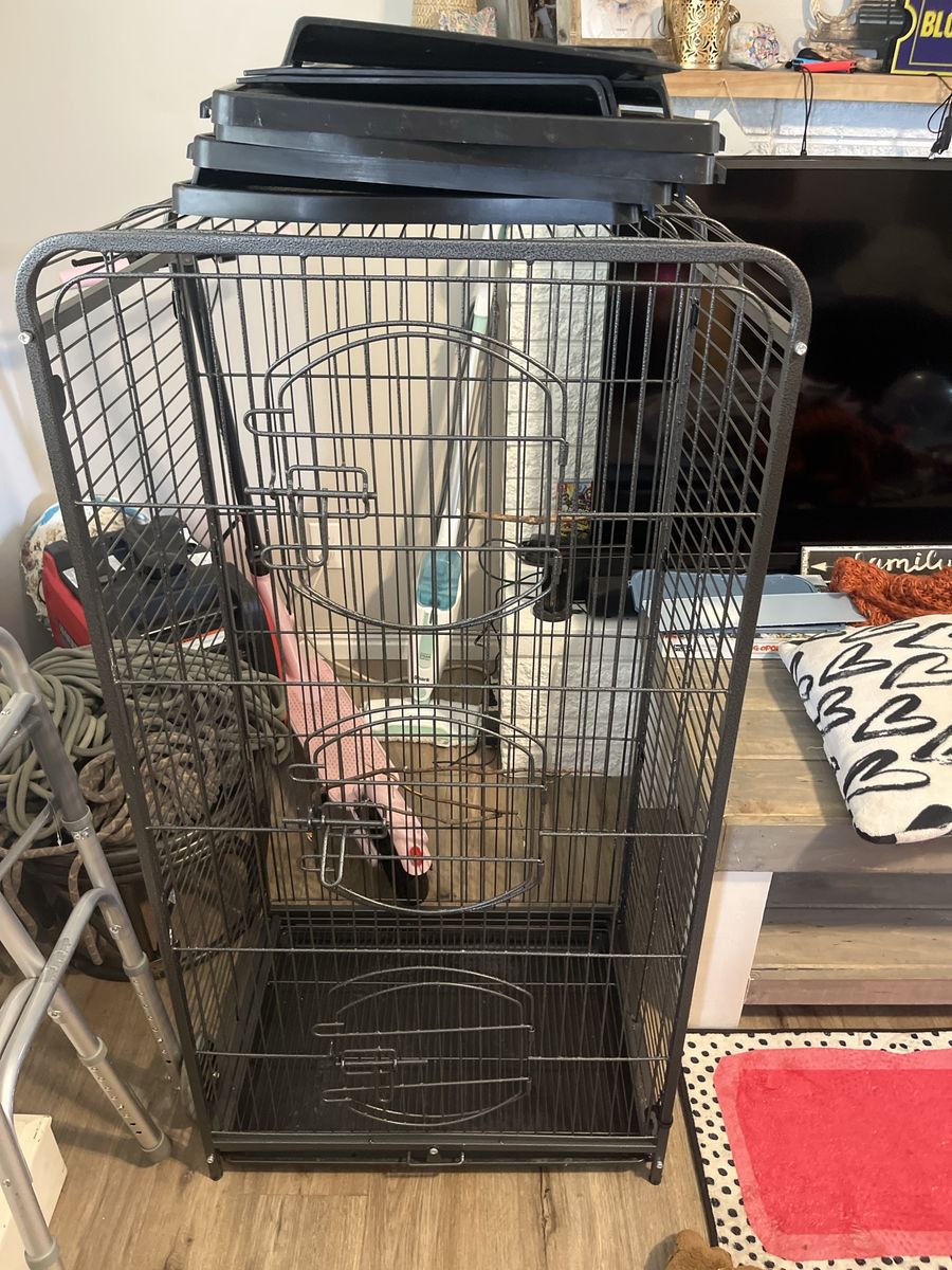 Large Metal Pet Bird Cage with Removable Trays
