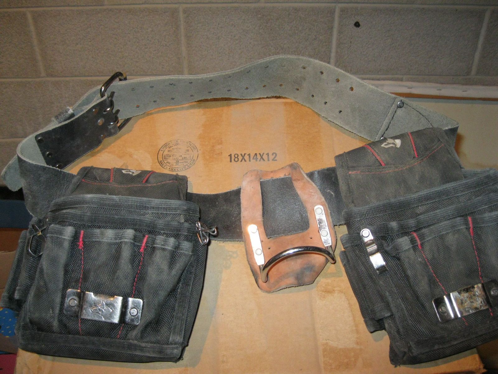 Tool Belts With Pouches