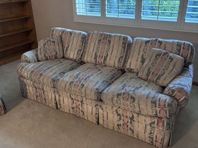 FREE Couch