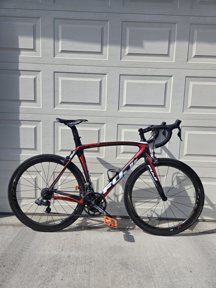 Fuji Carbon 56cm Di2 Ultegra ZIPP