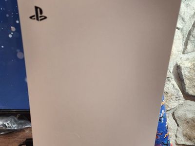 Playstation 5 PS5 825GB model