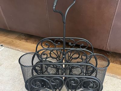 Wrought iron entertaining organizer 17” T 13” W