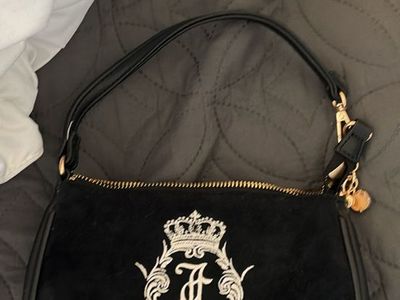Juicy Couture Purse