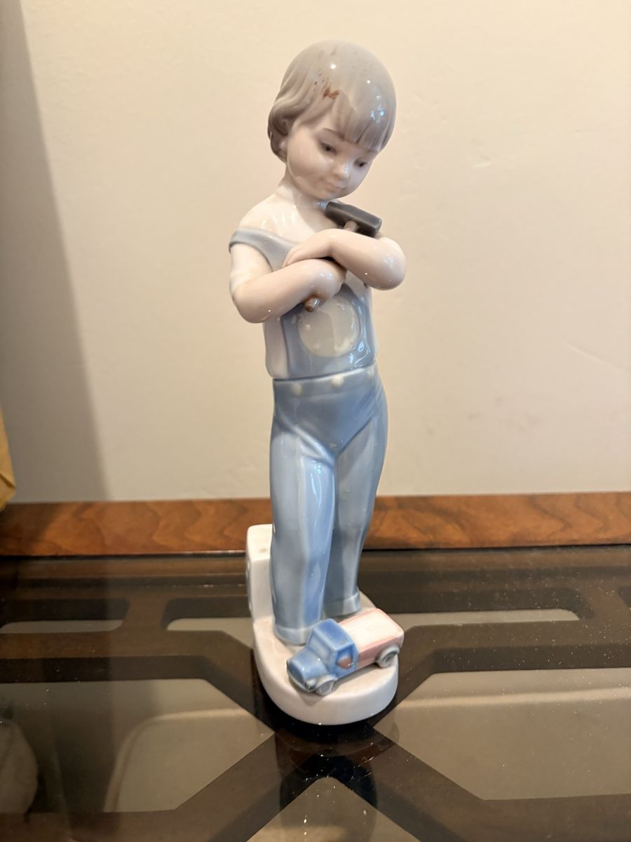 Vintage Retired Lladro Figurine #4897 Mechanic Boy