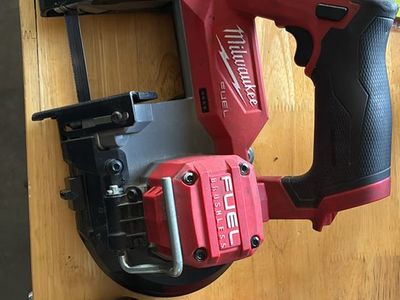 18V Lithium-Ion Brushless Cordless band saw