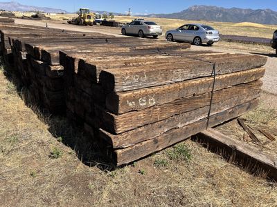 8' USED RAILROAD TIES - $625/BUNDLE