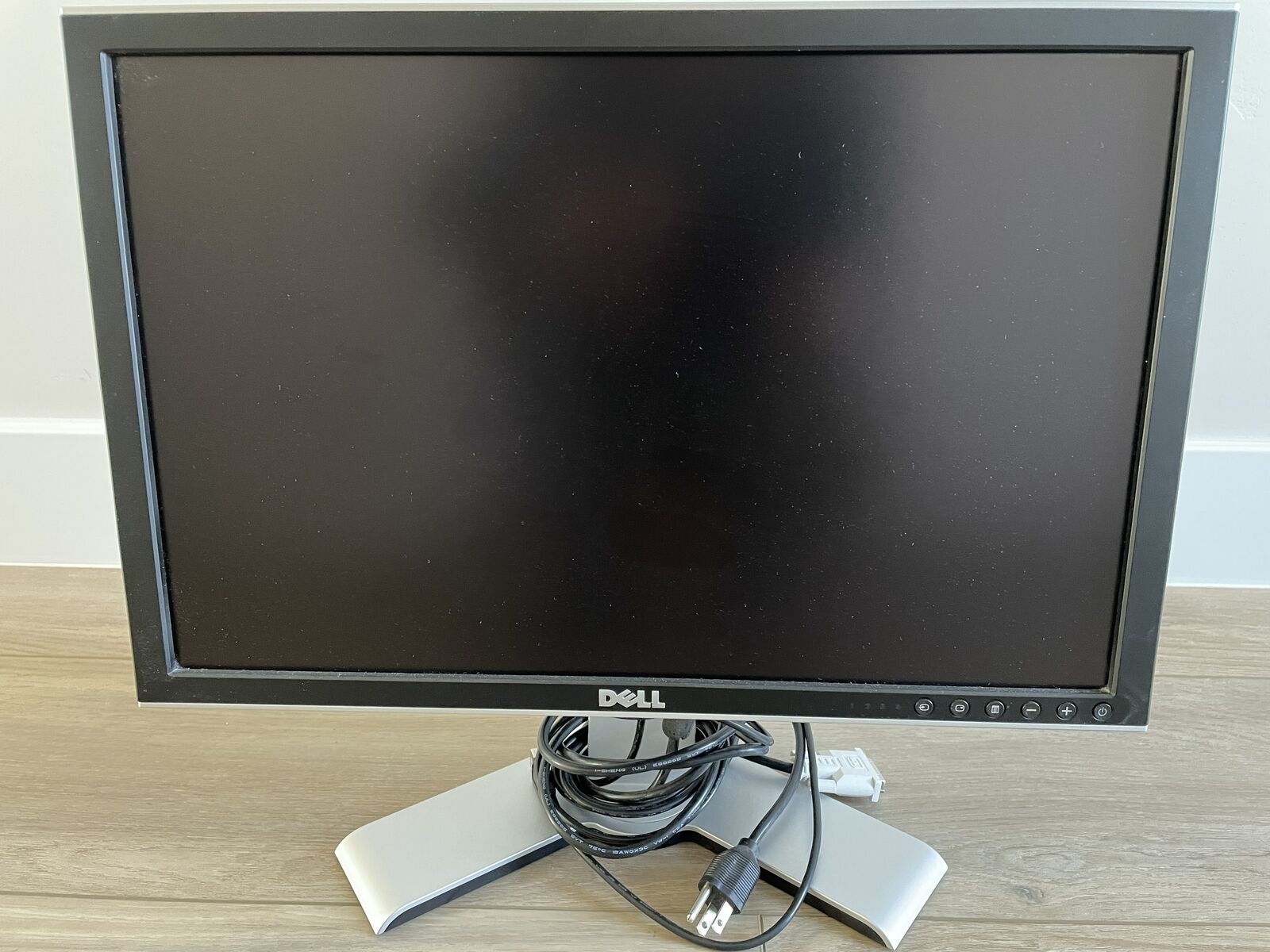 Dell 21 inch IPS monitor