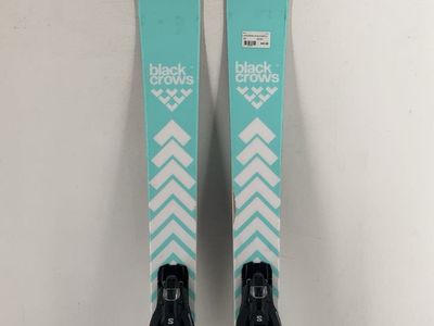 2026 Black Crows Captis Birdie w/ Salomon Strive 11 Demo Bindings