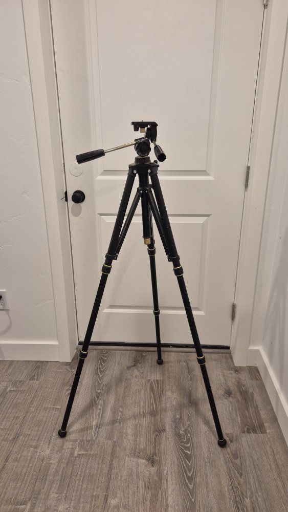 Camera Tripods Bausch and Lomb
