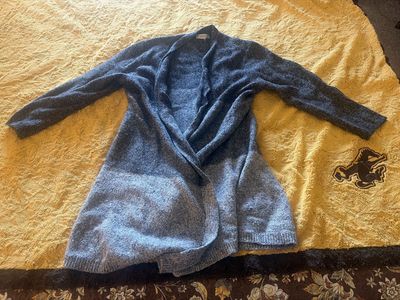 Cj banks sweater
