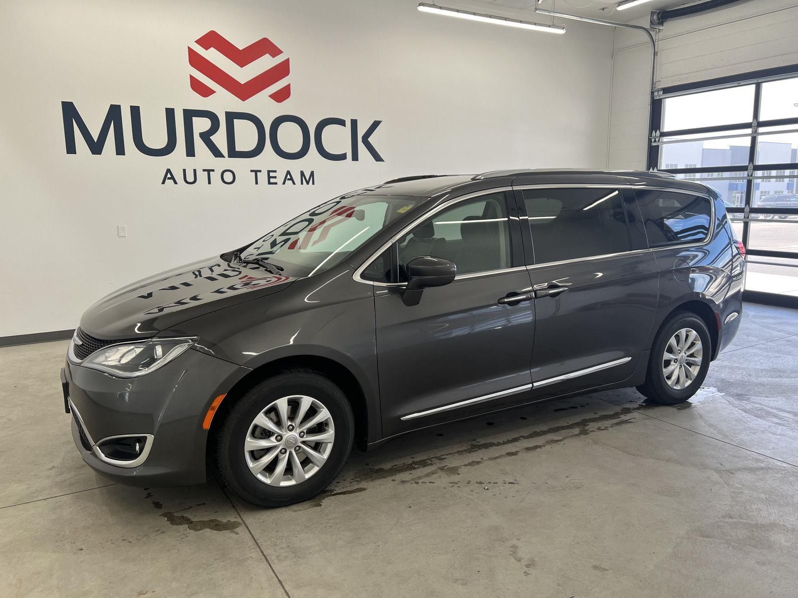 2019 Chrysler Pacifica Touring L