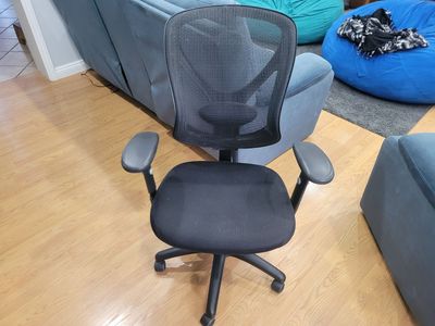 Computer Chair with Mesh Back
